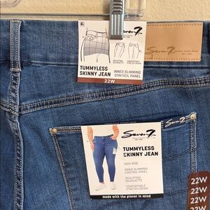 NWT Size 22W, Seven7 Tummyless Skinny Jean